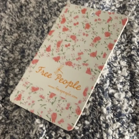 🥳 HOST PICK 🎉 FREE PEOPLE Good Day Pullover Cropped Sweater Large NWT 💫✨