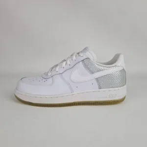 🚨 Nike Air Force 1 LE LITTLE KIDS White Sneakers Leather SZ 3Y Defect