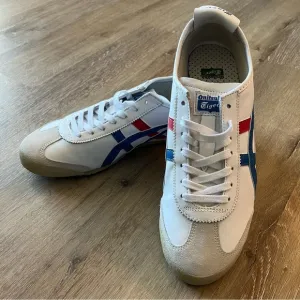 🆕 Onitsuka Tiger by Asics Mexico 66 Sneakers - 10
