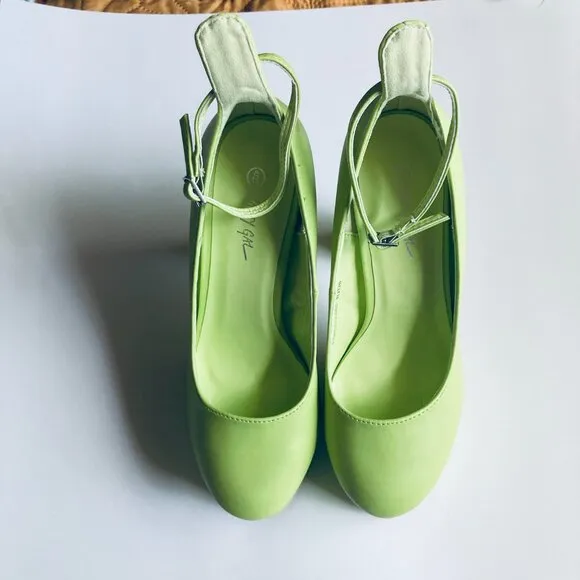 🖤 Super Cute Lime Platform Chunky Babydoll Heals with Ankle Strap