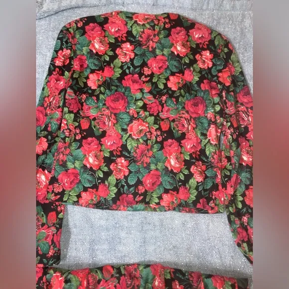 🇺🇸 Vintage Selections by Manor House Floral Skirt Set