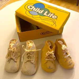 1959 vintage baby girl shoes two pairs