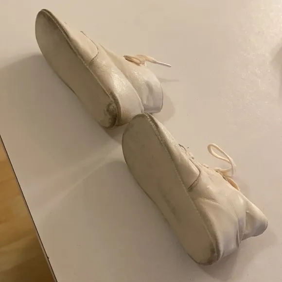 1959 vintage baby girl shoes two pairs