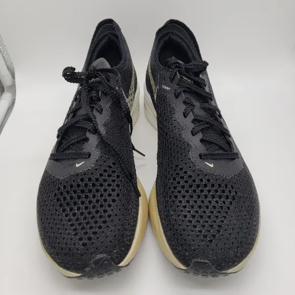 $260 Nike ZoomX VaporFly Next% 3 Black Metallic Gold Shoes