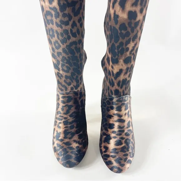 #428 Bamboo LEOPARD Print velvet boots w/gold chunky high heels NEW