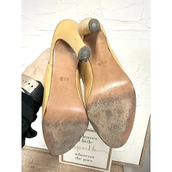 80s 90s VTG Halston Slingback Butter Colored Leather Pumps 8 1/2N Made in Italy