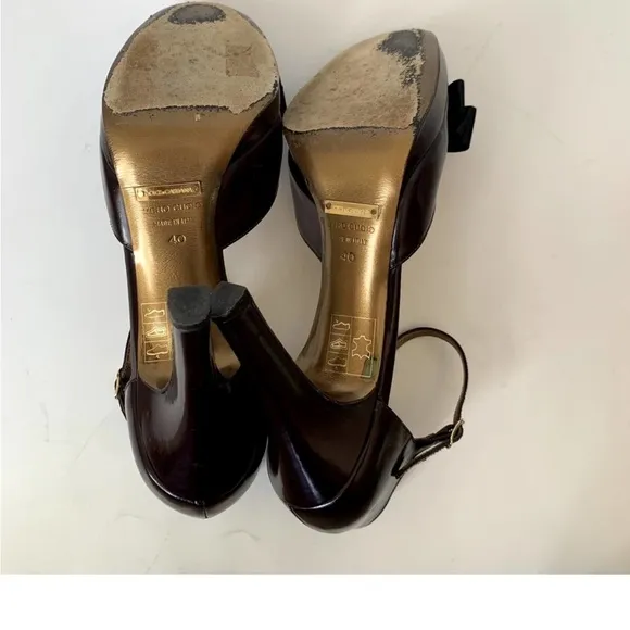 $950 DOLCE &amp; GABBANA Shoes DK Bordeaux Heels
