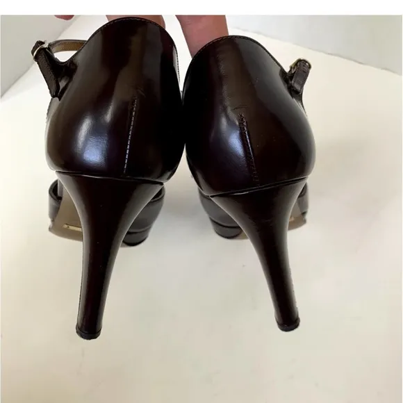 $950 DOLCE &amp; GABBANA Shoes DK Bordeaux Heels
