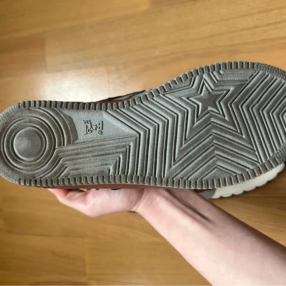 A Bathing Ape FS-029 Bapesta X Kaws Chompers Brown Size 11