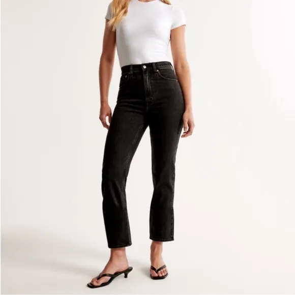 A&amp;F Ultra High Rise Ankle Straight Jean Charcoal Black Sz 14