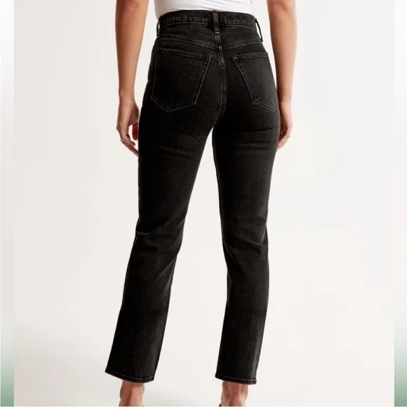 A&amp;F Ultra High Rise Ankle Straight Jean Charcoal Black Sz 14
