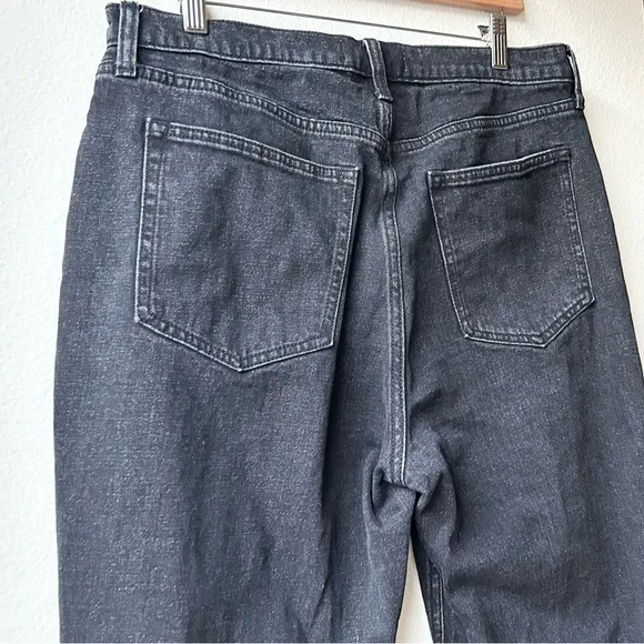 A&amp;F Ultra High Rise Ankle Straight Jean Charcoal Black Sz 14