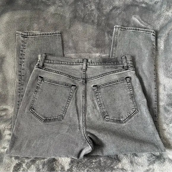 Abercrombie &amp; Fitch Curve Love Ultra High Rise Ankle Straight Jean Size 30