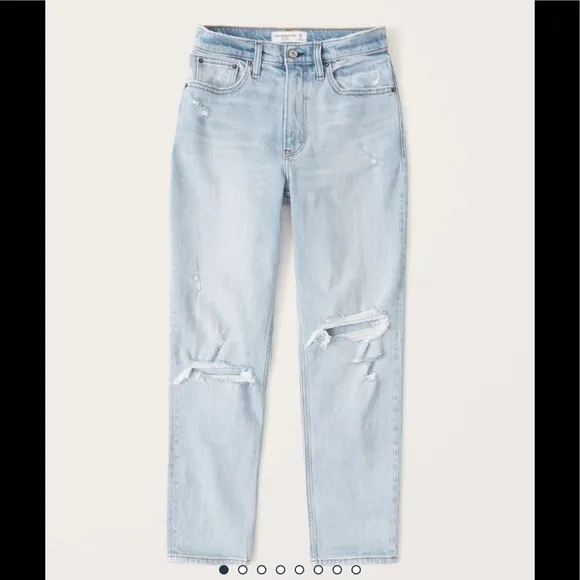 ABERCROMBIE Curve Love Ultra High Rise Ankle Straight Jean