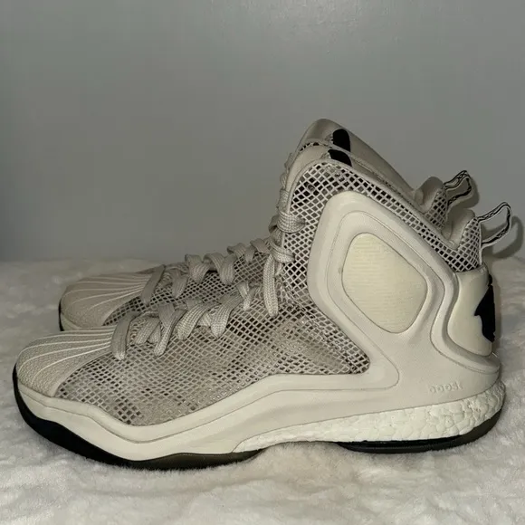 Adidas D Rose 5 Boost OG White Tan Basketball Sneakers C77249 Men’s Size 13