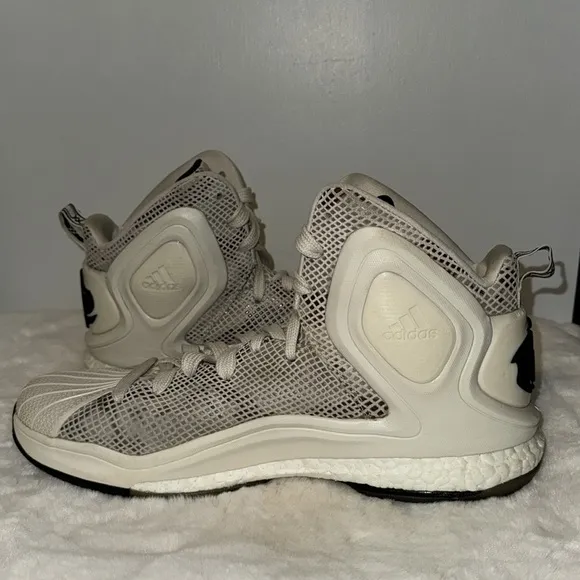 Adidas D Rose 5 Boost OG White Tan Basketball Sneakers C77249 Men’s Size 13