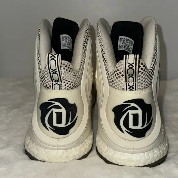 Adidas D Rose 5 Boost OG White Tan Basketball Sneakers C77249 Men’s Size 13