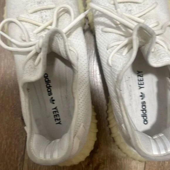 Adidas Mens White Cream Yeezy Boost 350 V2 Athletic Sneaker Shoes Size 11.5