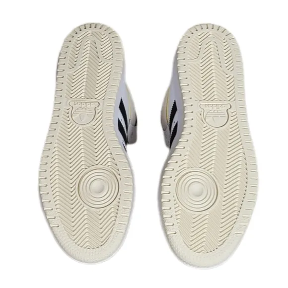 Adidas Top Ten J White/White/Black  Various sizes