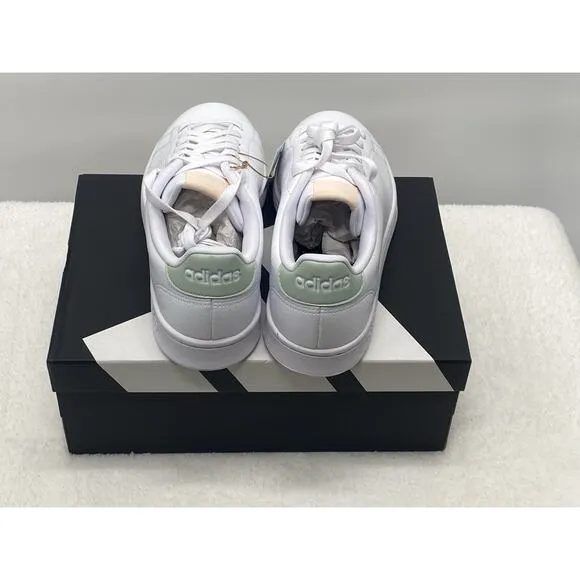 adidas Women’s Advantage Shoes Sneakers Size 9 White Green