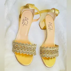 AGL sandal size 38 Made in italy US 7.5