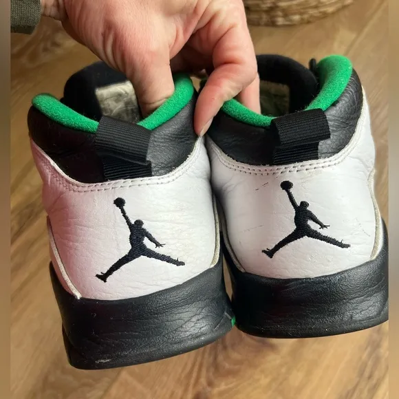 Air Jordan 10 Retro Seattle Green White Black Athletic Streetwear Shoes Size 10