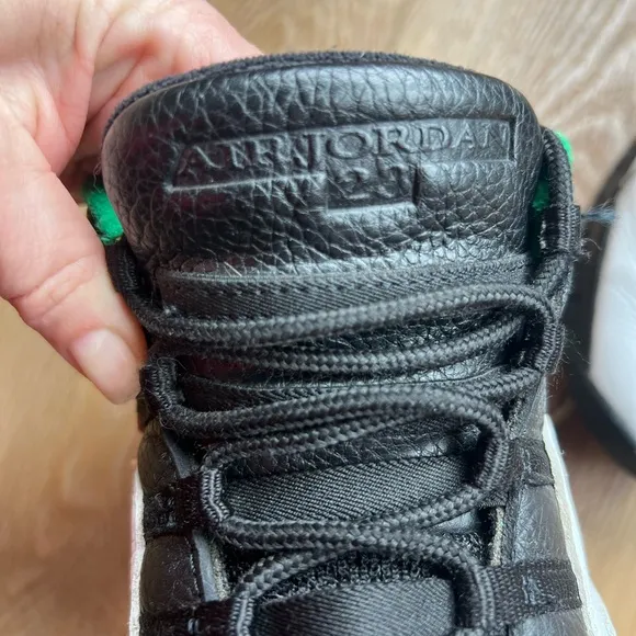 Air Jordan 10 Retro Seattle Green White Black Athletic Streetwear Shoes Size 10