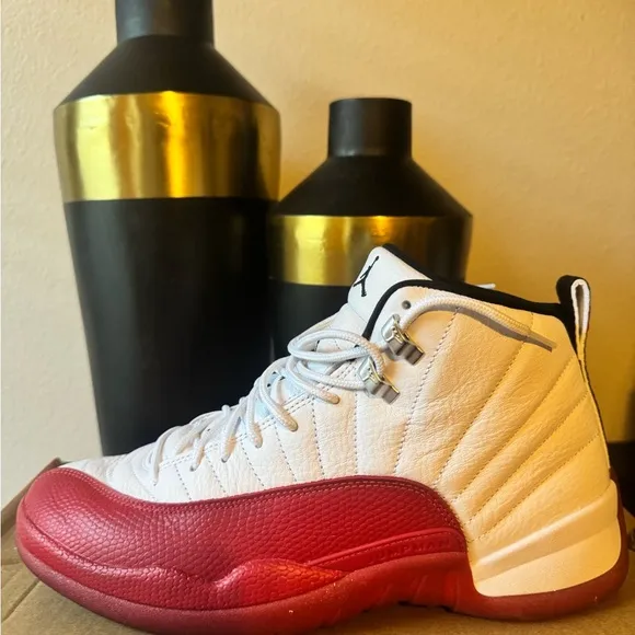 Air Jordan 12 Retro- white/black varsity red