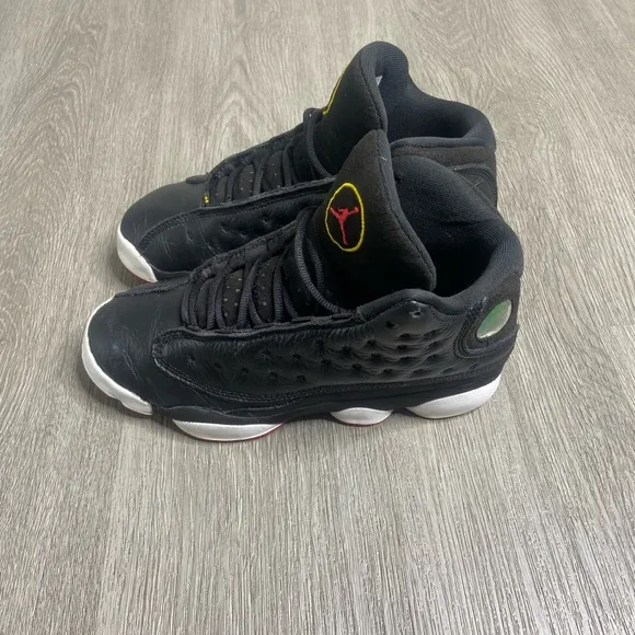 Air Jordan 13 Retro Playoffs 2023 GS Boys Shoe Size 5Y Black DJ3003-062 Preowned