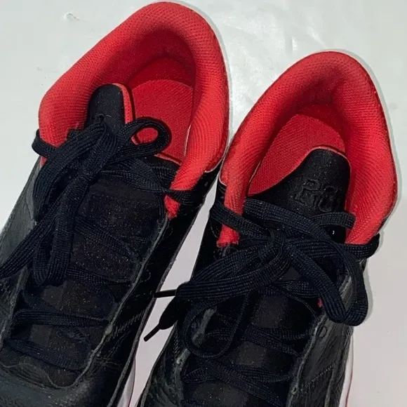 Air Jordan Max Aura 3 Style CZ4167-006 Bred Basketball Men Shoes Size 12 US