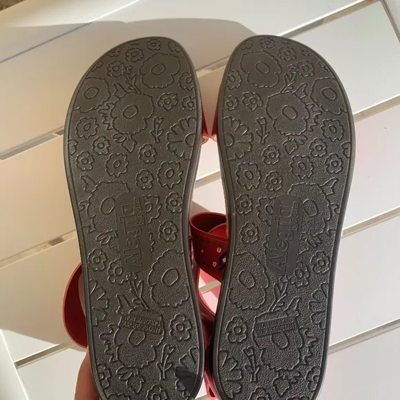Alegria red sandals elastic straps size 10.5-11 ( European 41)