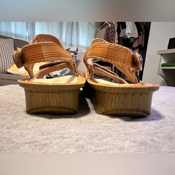 ALEGRIA Verona Engraver Sz 37 US 7-7.5 Tan Plaid Sandals Adj Straps