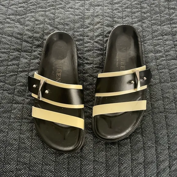 Alexander McQueen Black and Off White Sandals with Buckle Detail