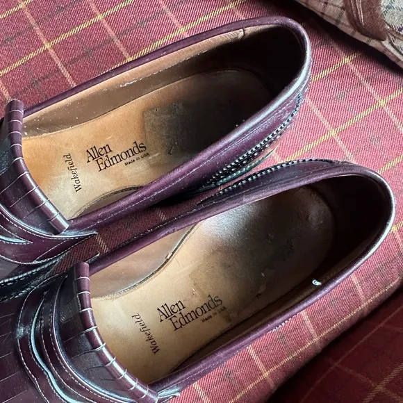 ALLEN EDMONDS 👞 Men’s Burgundy All Leather ‘Wakefield’ Kiltie Loafer - 10.5 D