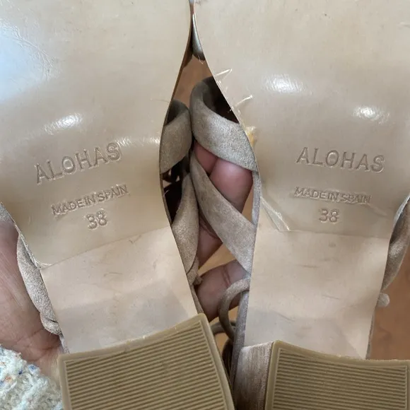 Alohas Letizia Shades Of Beige Block Heel Ankle Straps Sandals Made in Spain 38