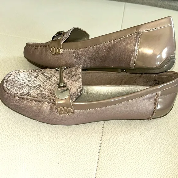 Anne Klein Meg Taupe Iflex Slip On Driving Loafers Size 7