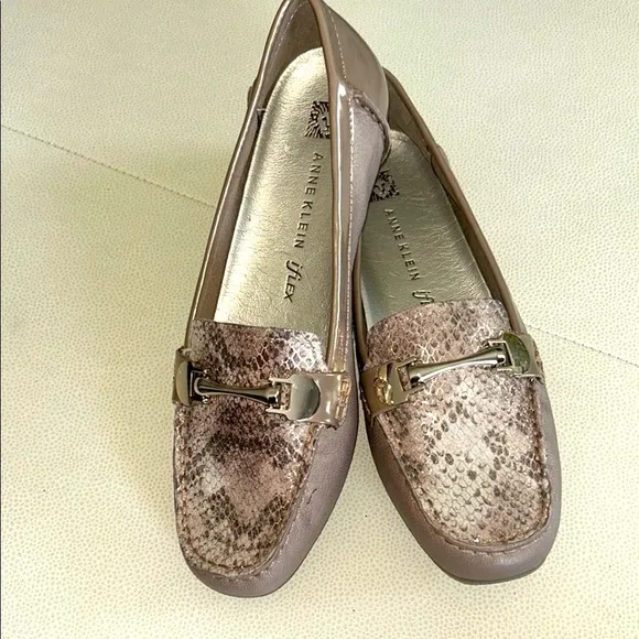 Anne Klein Meg Taupe Iflex Slip On Driving Loafers Size 7
