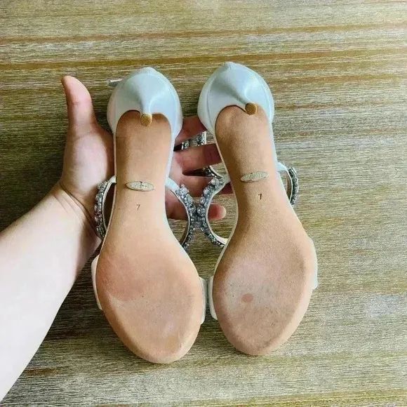 Anthropologie BHLDN Badgley Mischka Yasmine Ankle Strap Sandals Size 7 NWOT $245