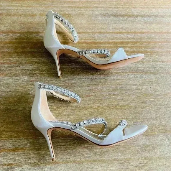Anthropologie BHLDN Badgley Mischka Yasmine Ankle Strap Sandals Size 7 NWOT $245