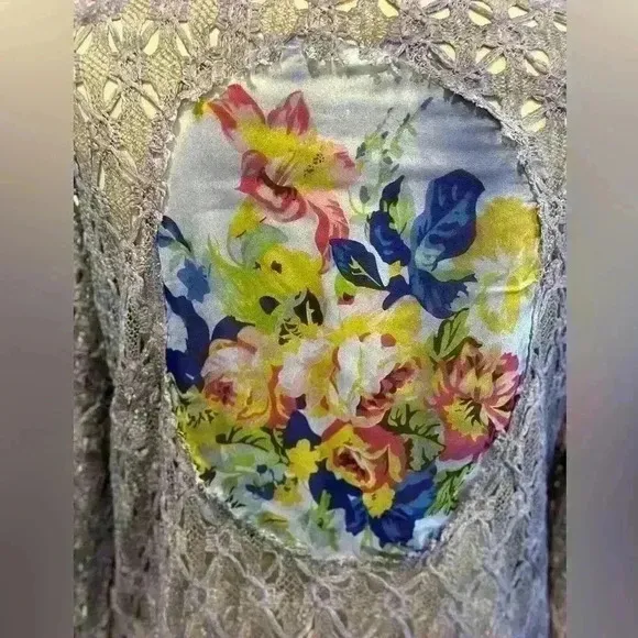 Aratta Silent Journey by Anthropologie Kimono Crotchet with Floral Detail Size M