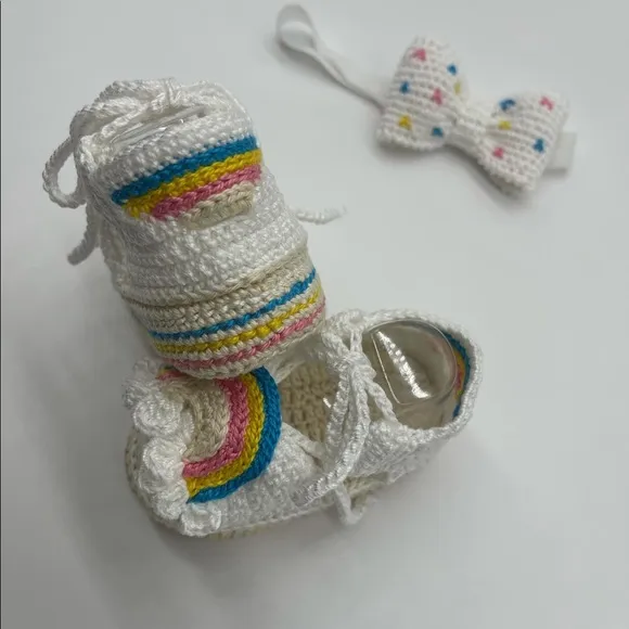 Baby shoes and headband