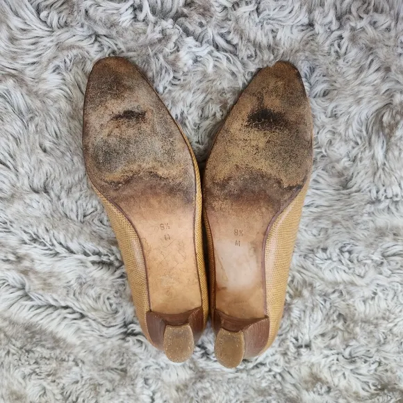 Bally Vintage 1960s Stacked Heel Snakeskin Mustard Yellow Women's Shoes Size 8.5