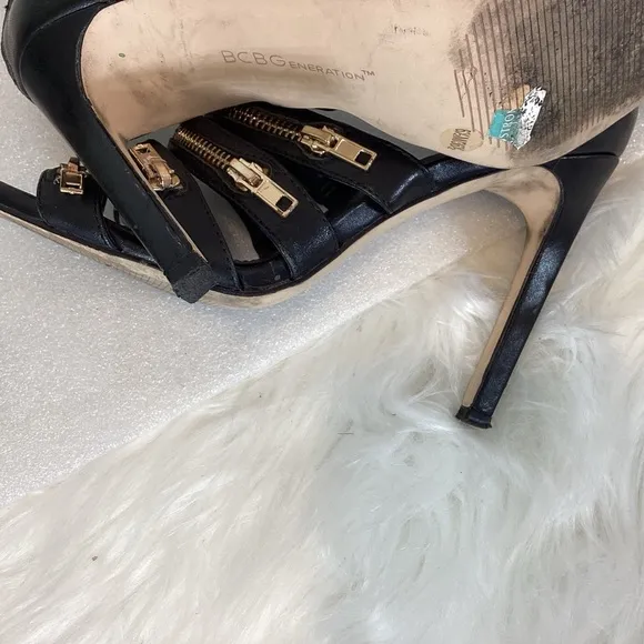 BCBG GENERATION CASEY LEATHER ANKLE STRAP STILETTOS SZ 6.5
