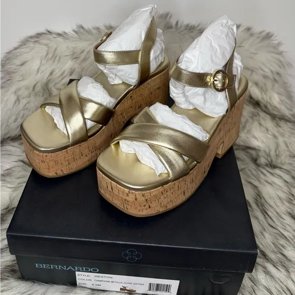 Bernardo NIB Metallic Crisscross Cork Weston Platform Sandals in Champagne