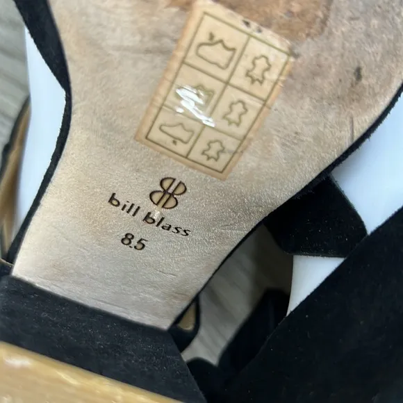 Bill Blass Carmen Knotted Suede Chunky-Heel Sandals