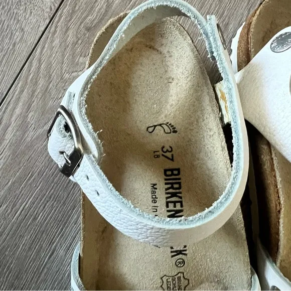 Birkenstock Bali Sandals - Women's Regular Size 37 (6-6.5)