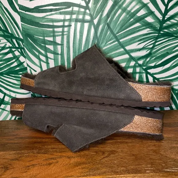 Birkenstock Brown Shearling Lined Arizona Sandals Women’s 8