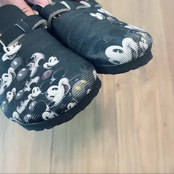 Birkenstock Disney Clogs Youth Size 2 Birki Mickey Mouse Sandals Straps