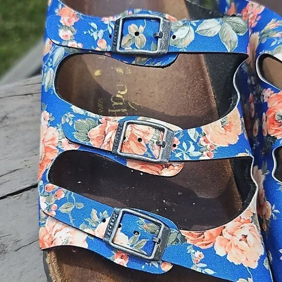 Birkenstock Papillio floral Florida sandals size 9