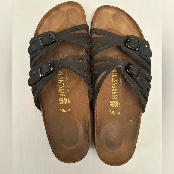Birkenstocks Granada Sandals Woman's Size EU 40 Black Softbed Great Condition